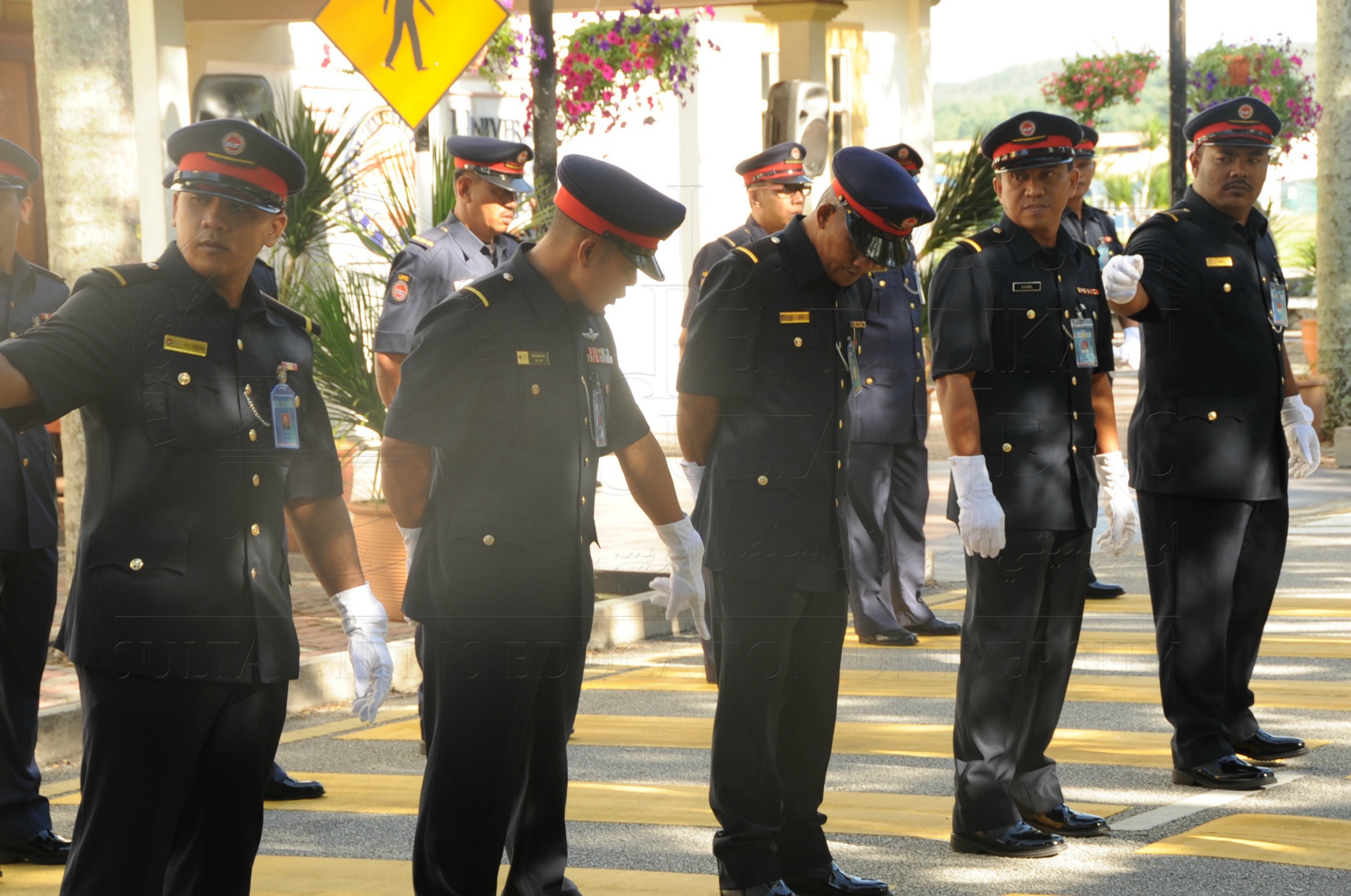 PRO 16 6 AMANAT VCHAS 8358